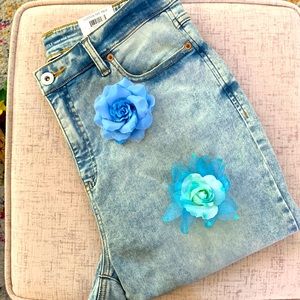 INCDenim High Rise Skinny Soft & Stretchy Blue Indigo Distressed Jeans 👖